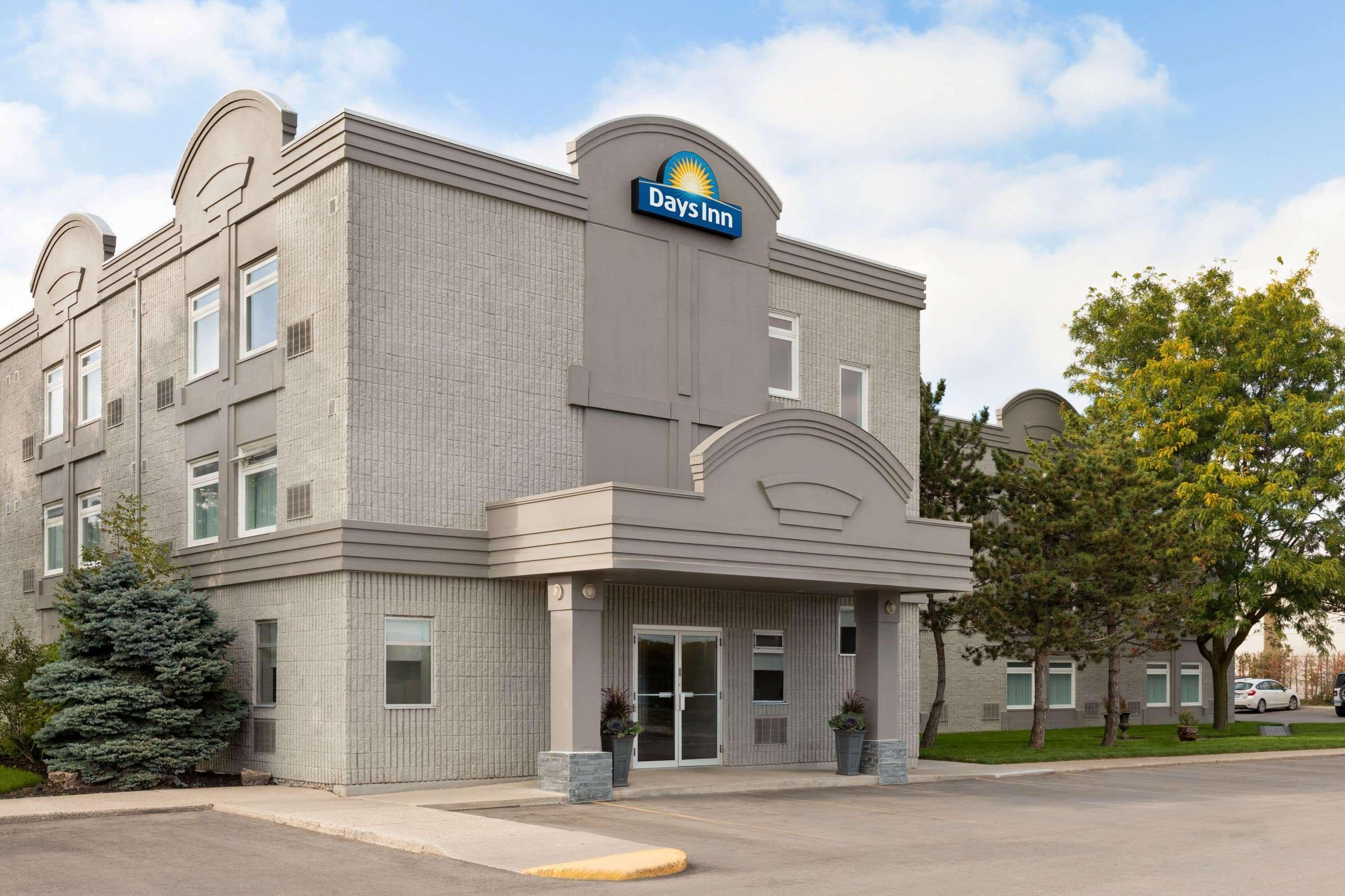 Days Inn By Wyndham Toronto West Миссиссага Экстерьер фото
