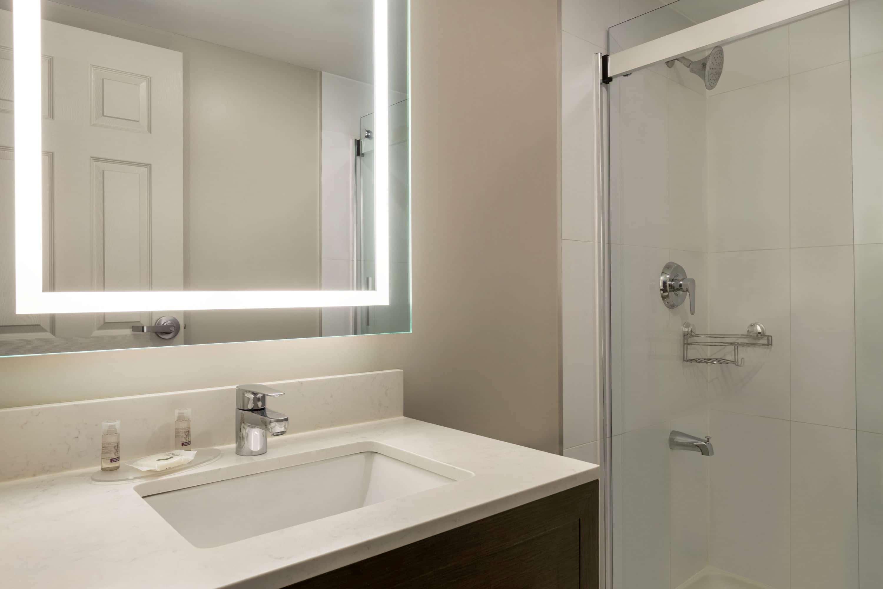 Days Inn By Wyndham Toronto West Миссиссага Экстерьер фото